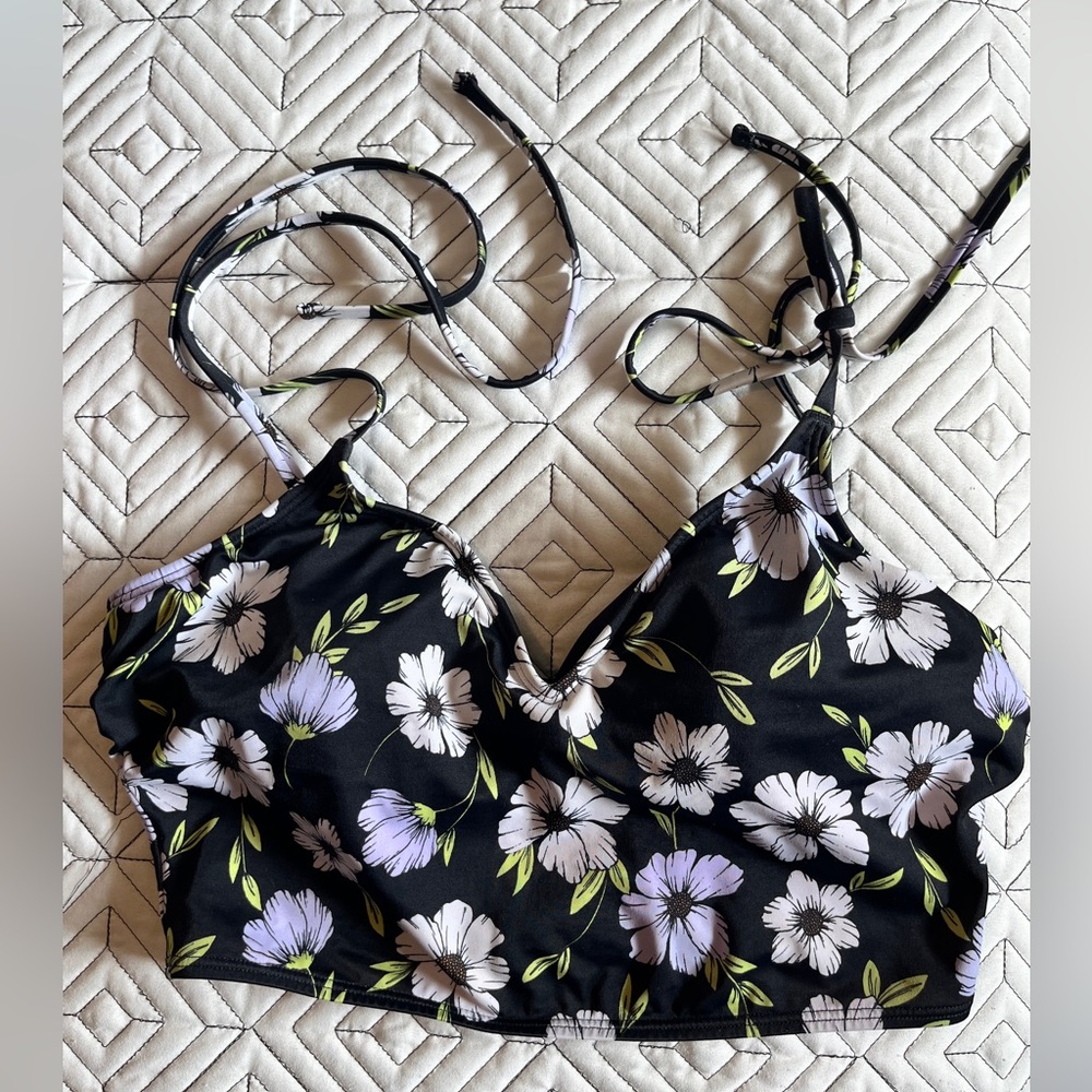 Women’s crop top